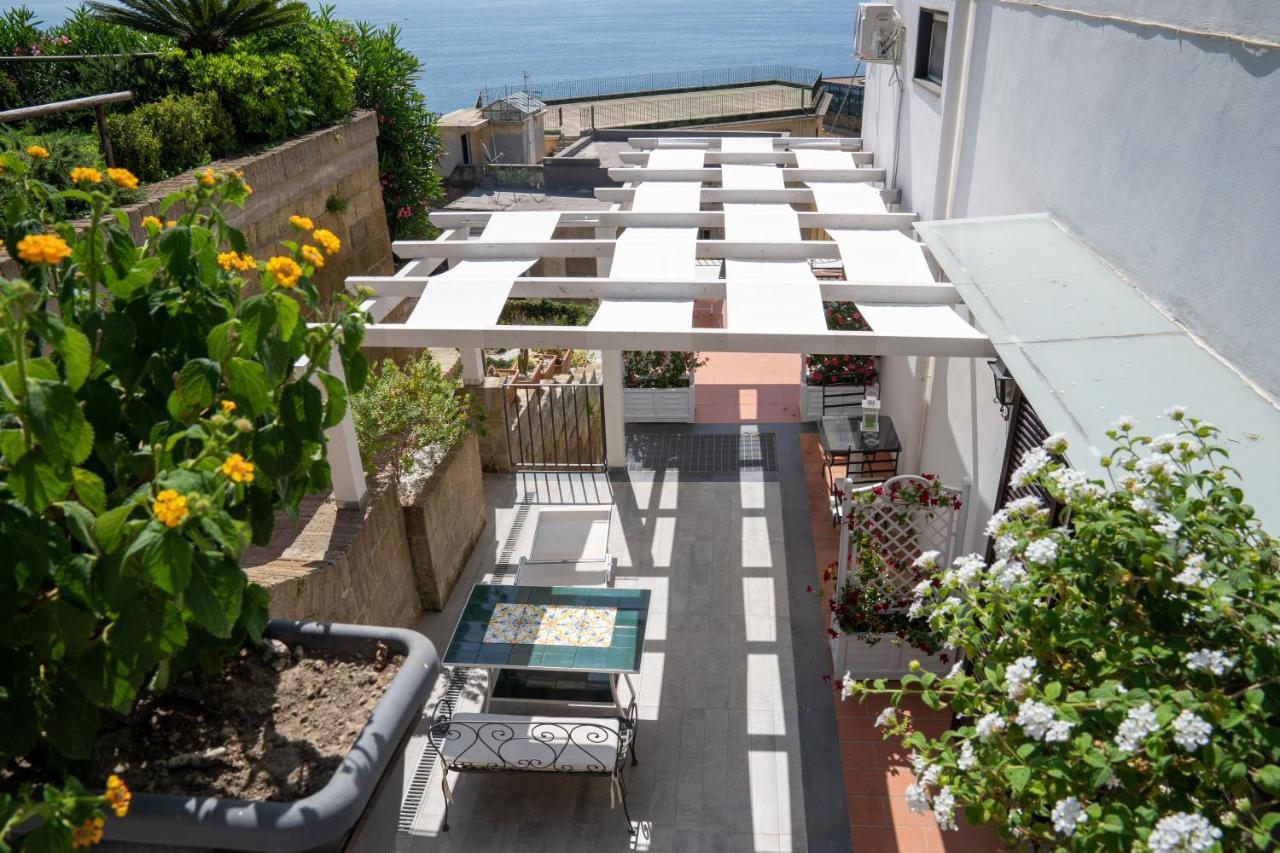Le Stanze Di Sissi - Luxury Suites Nápoly Kültér fotó