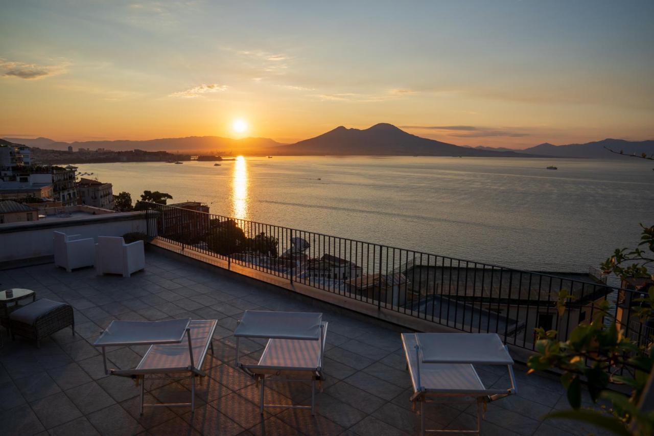 Le Stanze Di Sissi - Luxury Suites Nápoly Kültér fotó