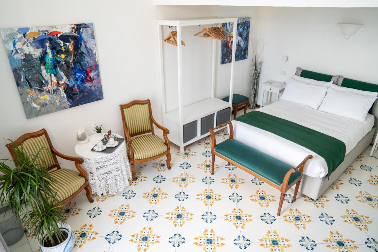 Le Stanze Di Sissi - Luxury Suites Nápoly Kültér fotó