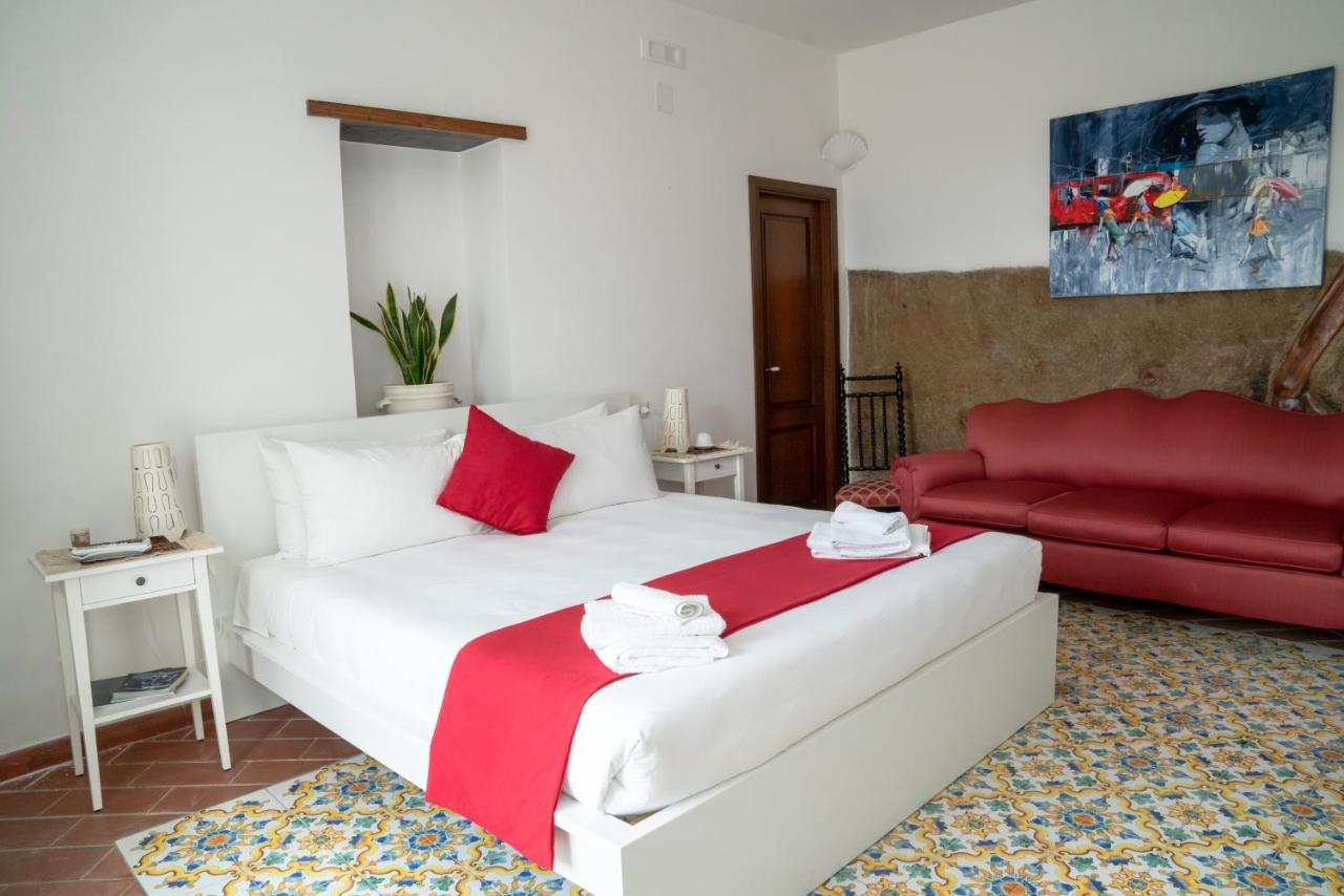 Le Stanze Di Sissi - Luxury Suites Nápoly Kültér fotó
