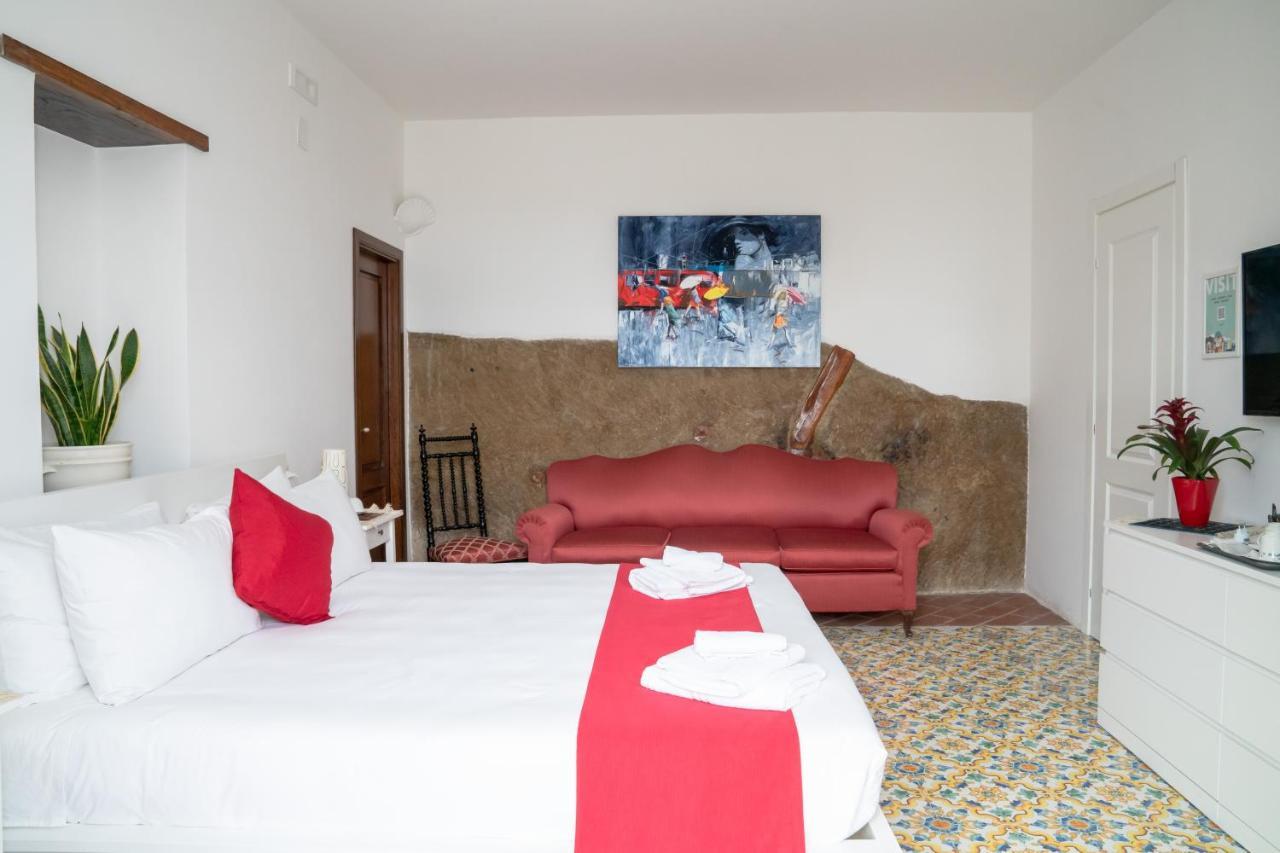 Le Stanze Di Sissi - Luxury Suites Nápoly Kültér fotó